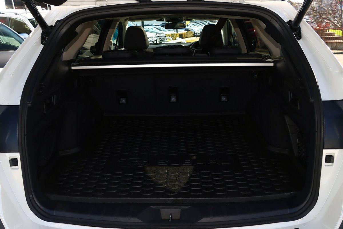 2025 Subaru Outback AWD Touring 6GEN
