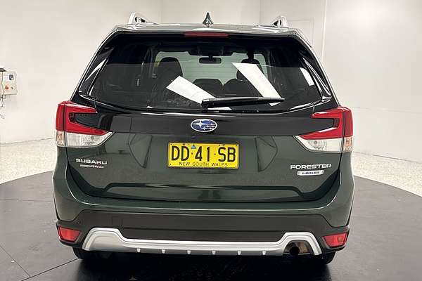 2022 Subaru Forester Hybrid L S5