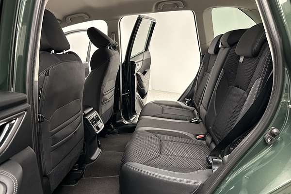 2022 Subaru Forester Hybrid L S5
