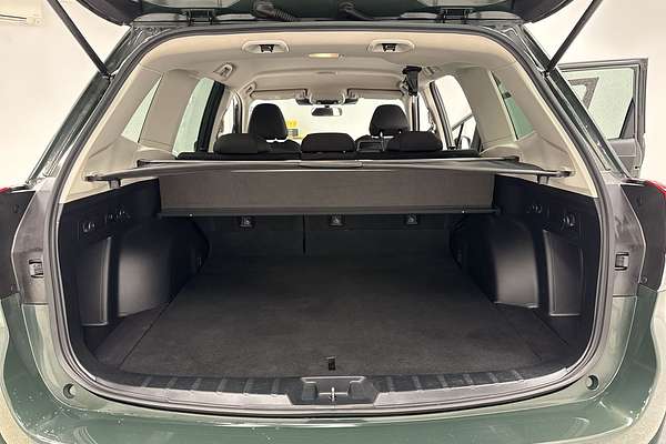 2022 Subaru Forester Hybrid L S5