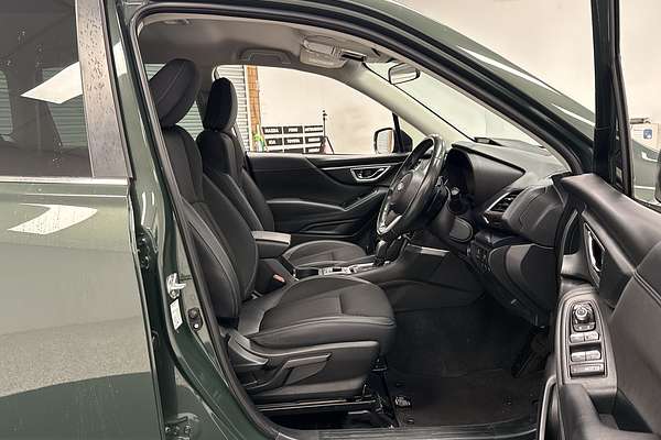 2022 Subaru Forester Hybrid L S5