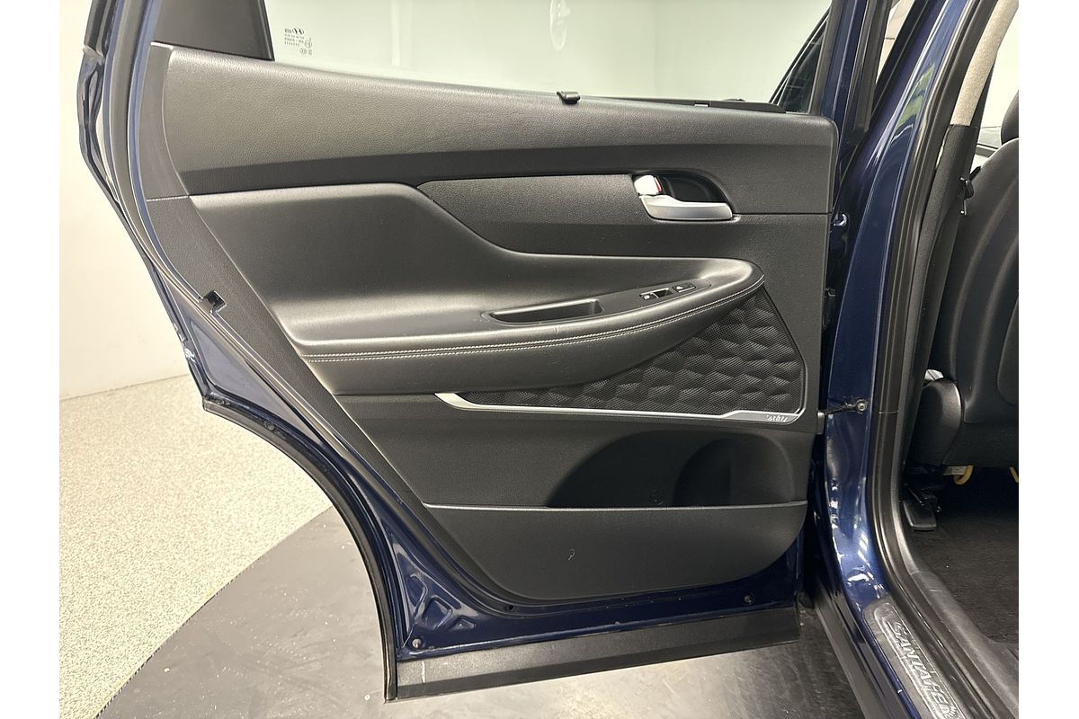 2019 Hyundai Santa Fe Highlander TM.2