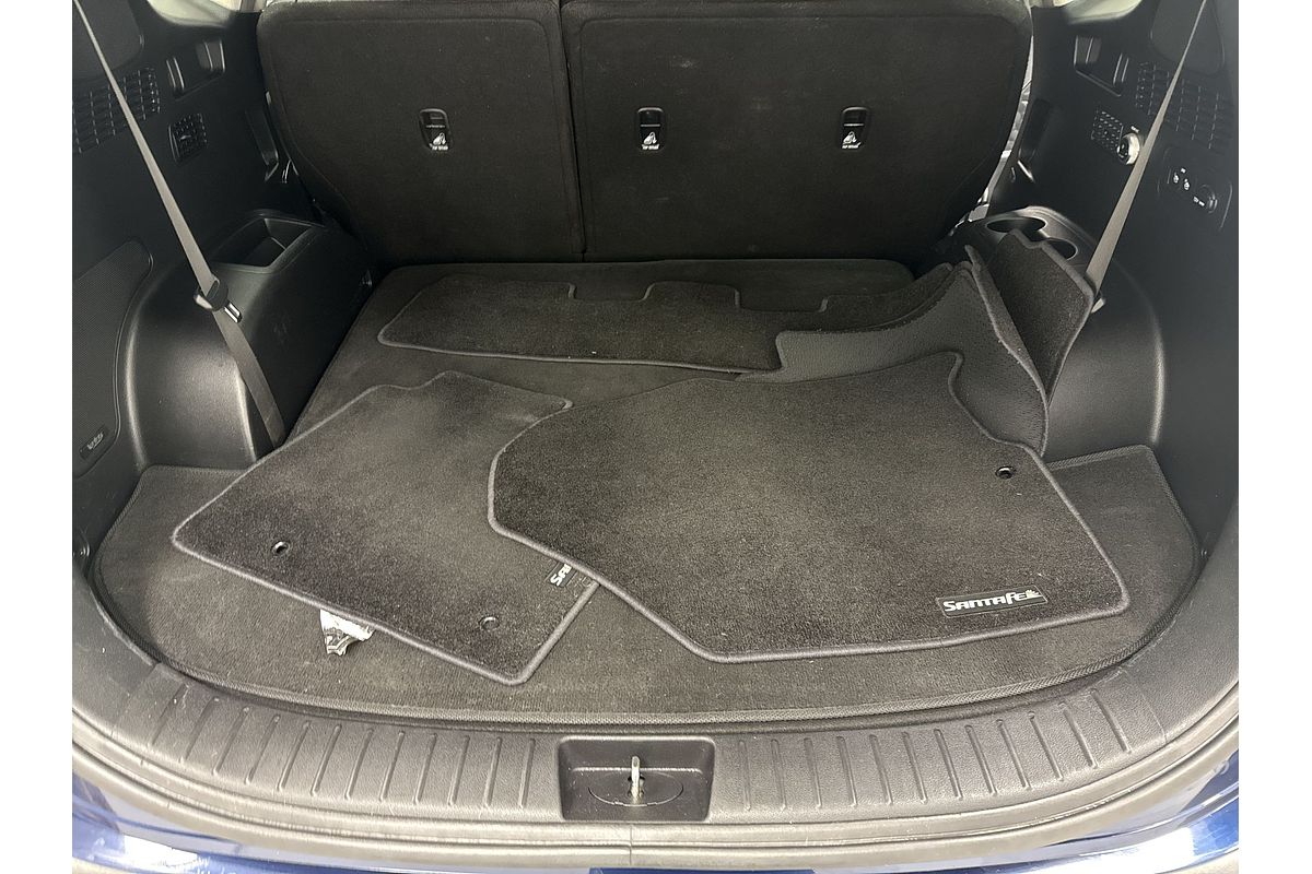 2019 Hyundai Santa Fe Highlander TM.2