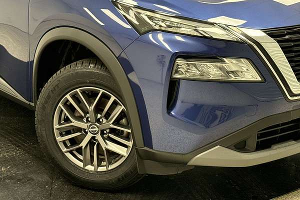 2022 Nissan X-TRAIL ST T33