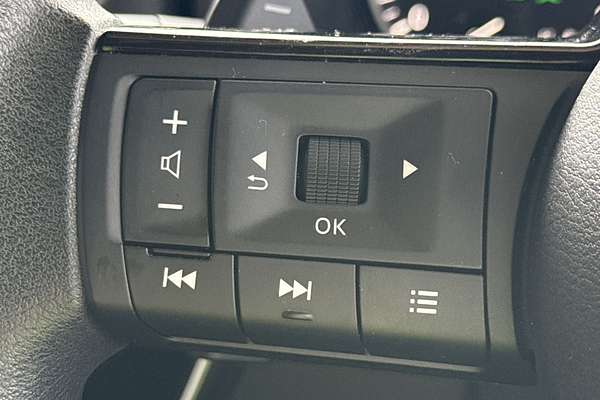 2022 Nissan X-TRAIL ST T33