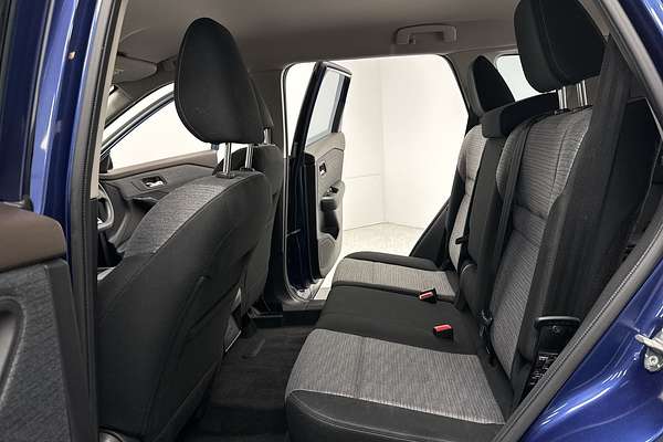 2022 Nissan X-TRAIL ST T33