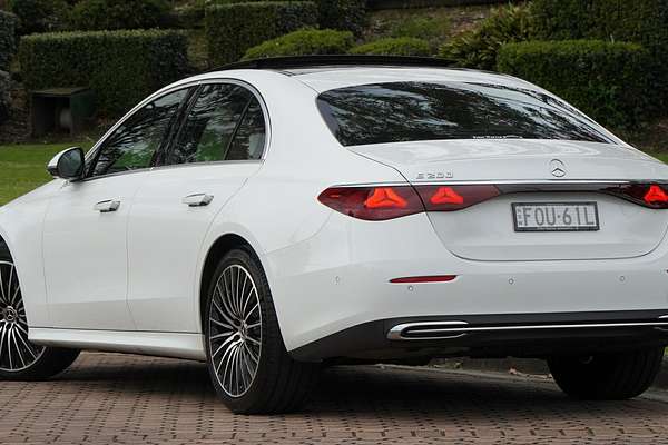 2025 Mercedes-Benz E-Class E200 W214