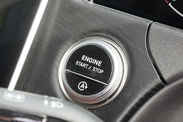 2025 Mercedes-Benz E-Class E200 W214