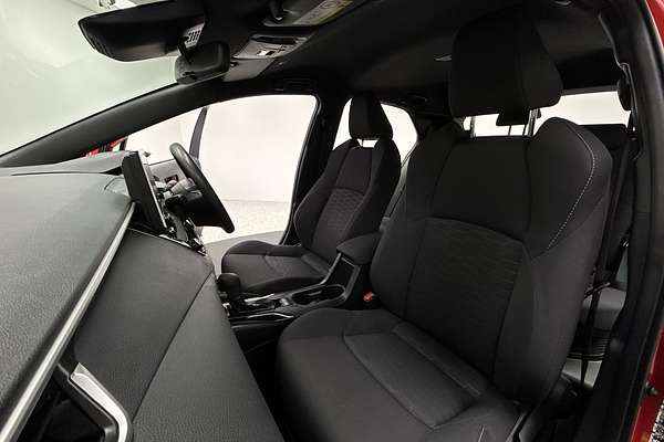 2022 Toyota Corolla Ascent Sport Hybrid ZWE211R