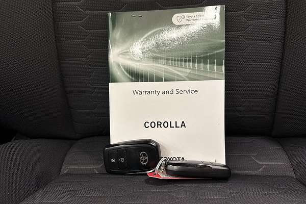 2022 Toyota Corolla Ascent Sport Hybrid ZWE211R