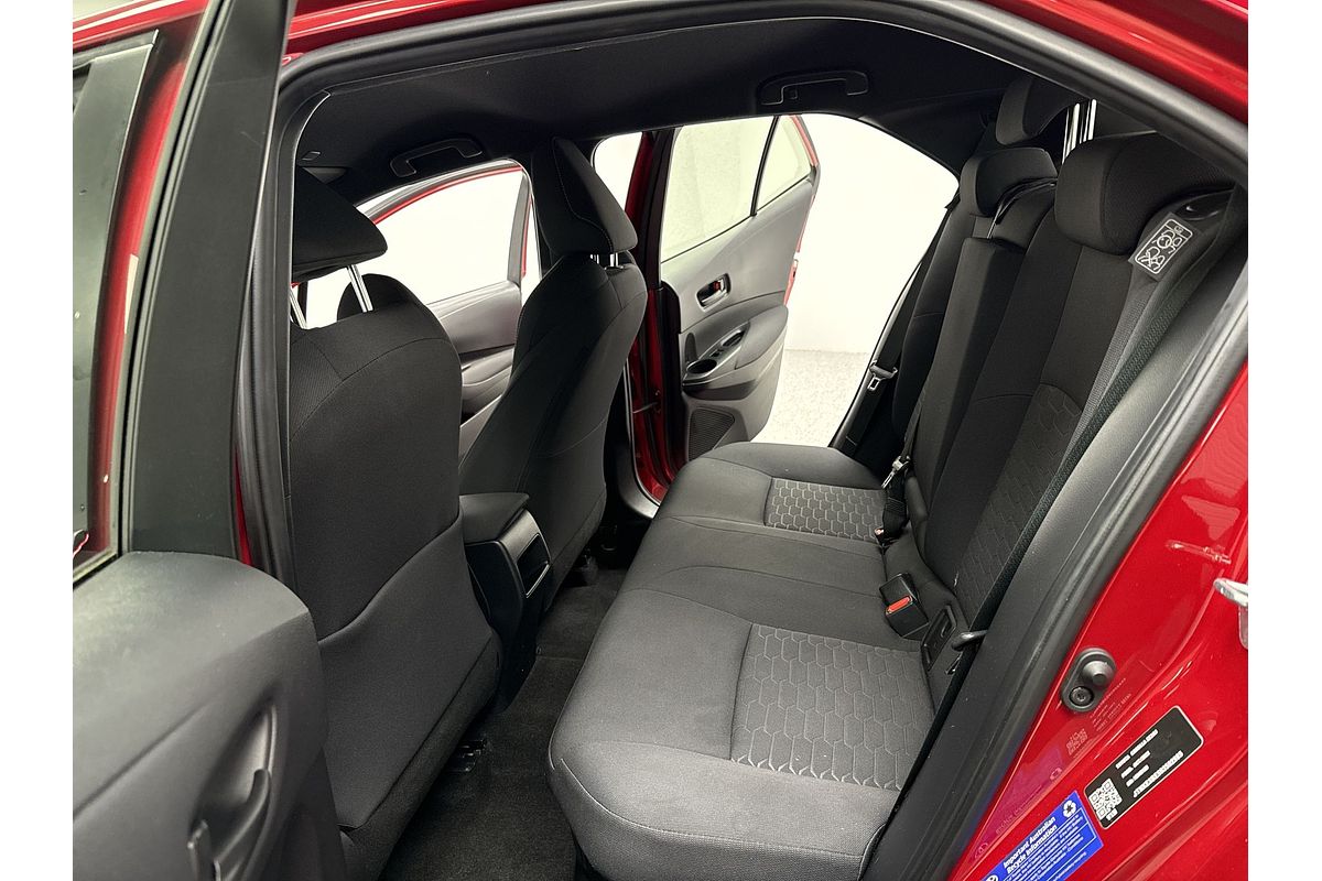 2022 Toyota Corolla Ascent Sport Hybrid ZWE211R