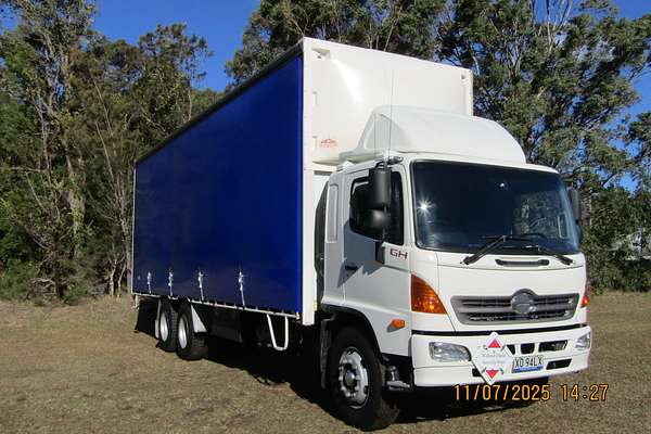 2010 Hino 500 Series GH1727 4x2 LWB