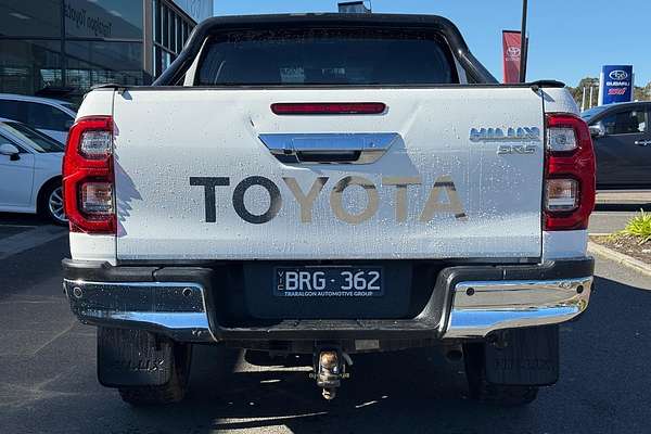 2021 Toyota Hilux SR5 GUN126R 4X4