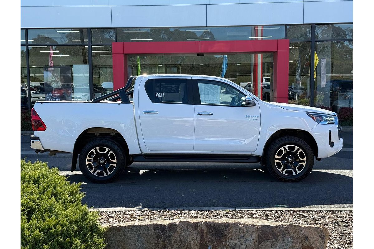 2021 Toyota Hilux SR5 GUN126R 4X4