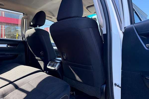 2021 Toyota Hilux SR5 GUN126R 4X4