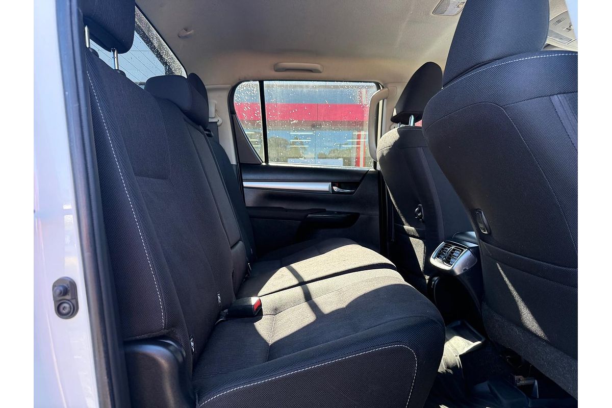 2021 Toyota Hilux SR5 GUN126R 4X4