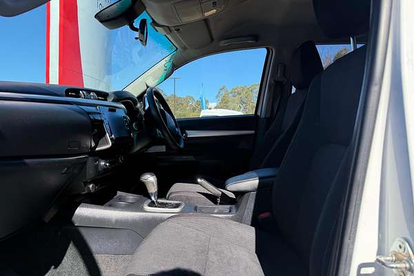 2021 Toyota Hilux SR5 GUN126R 4X4