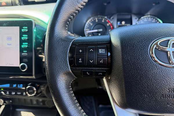 2021 Toyota Hilux SR5 GUN126R 4X4