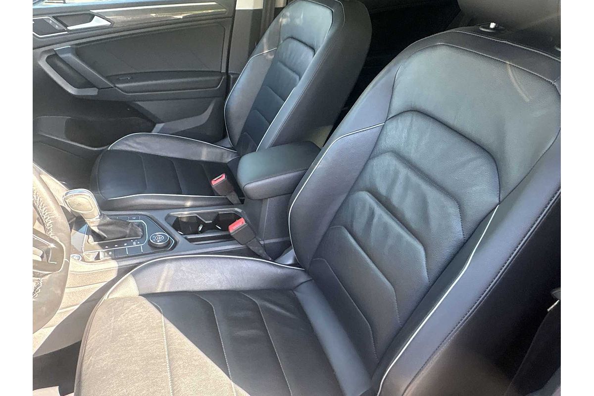 2019 Volkswagen Tiguan SEL Premium
