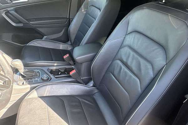 2019 Volkswagen Tiguan SEL Premium