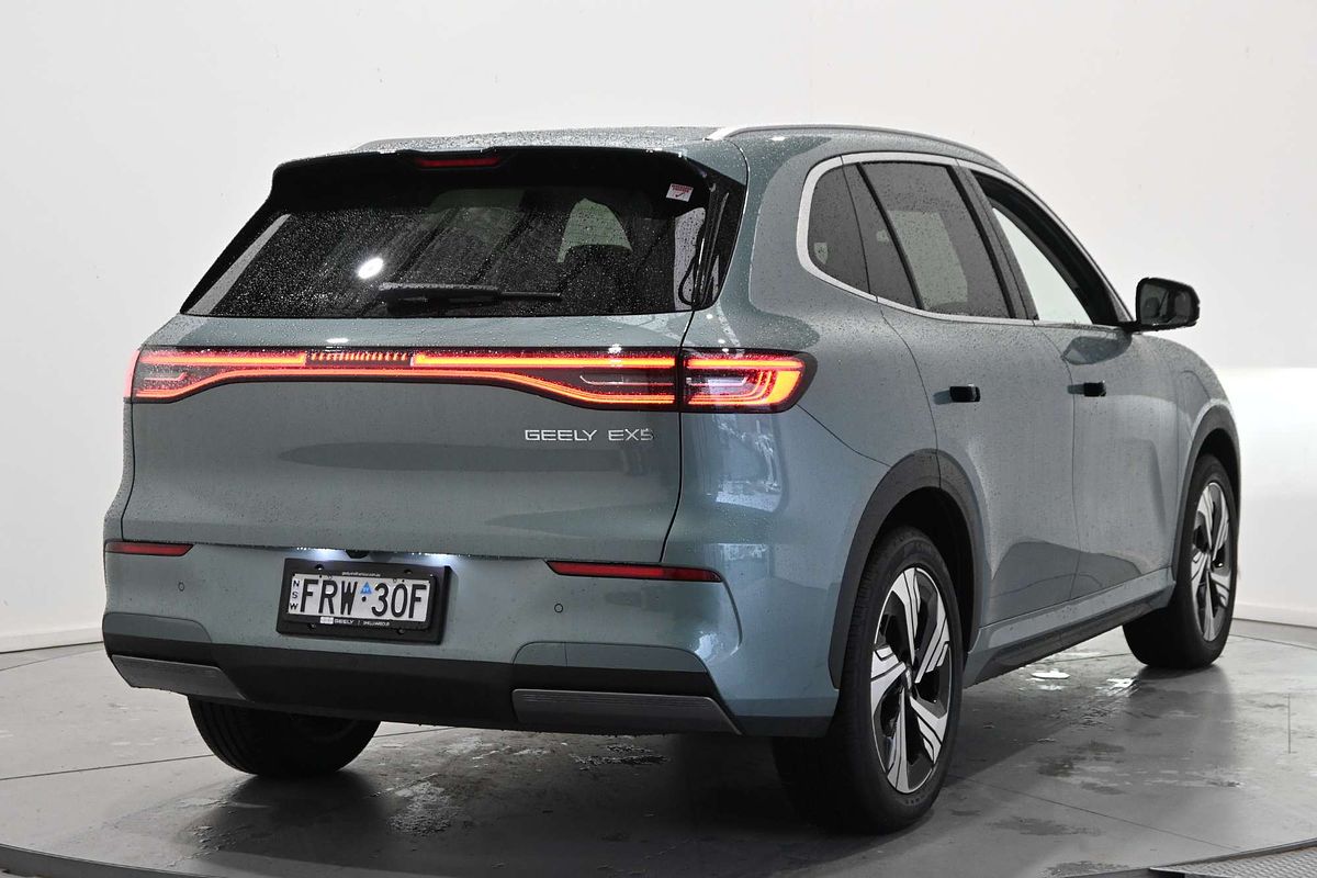 2025 Geely EX5 Inspire E245