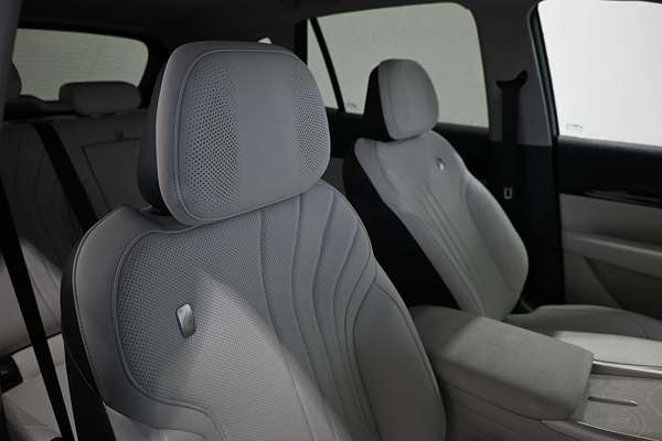 2025 Geely EX5 Inspire E245