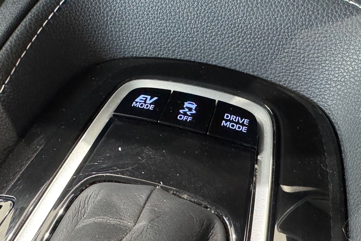 2018 Toyota Corolla ZR Hybrid ZWE211R