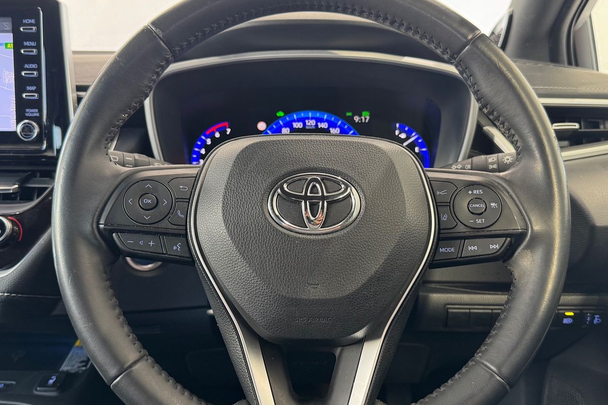 2018 Toyota Corolla ZR Hybrid ZWE211R