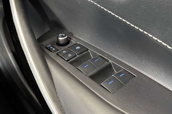 2018 Toyota Corolla ZR Hybrid ZWE211R