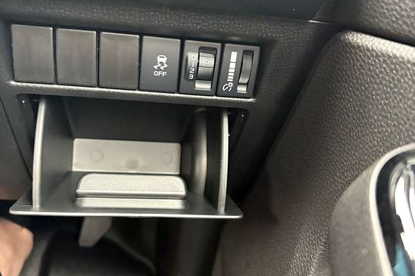 2025 Mazda BT-50 XT TF 4X4