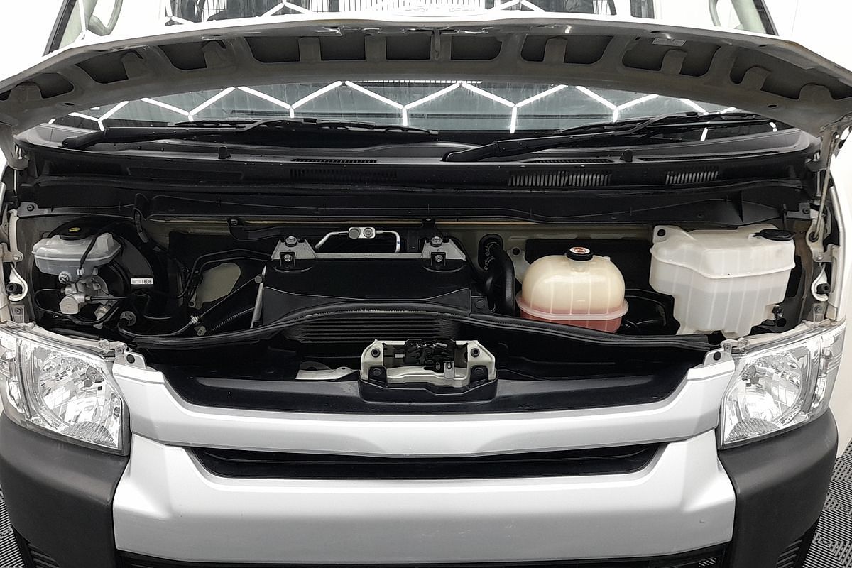 2018 Toyota Hiace KDH221R