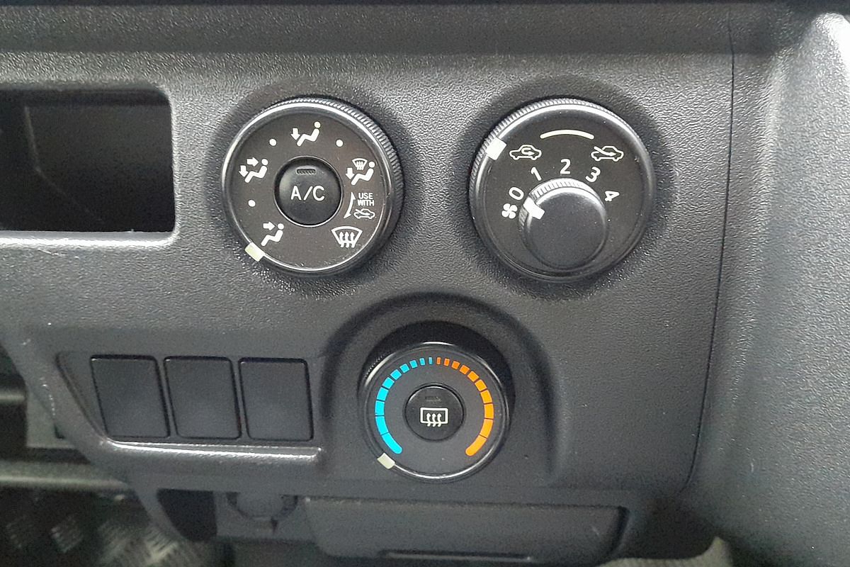 2018 Toyota Hiace KDH221R