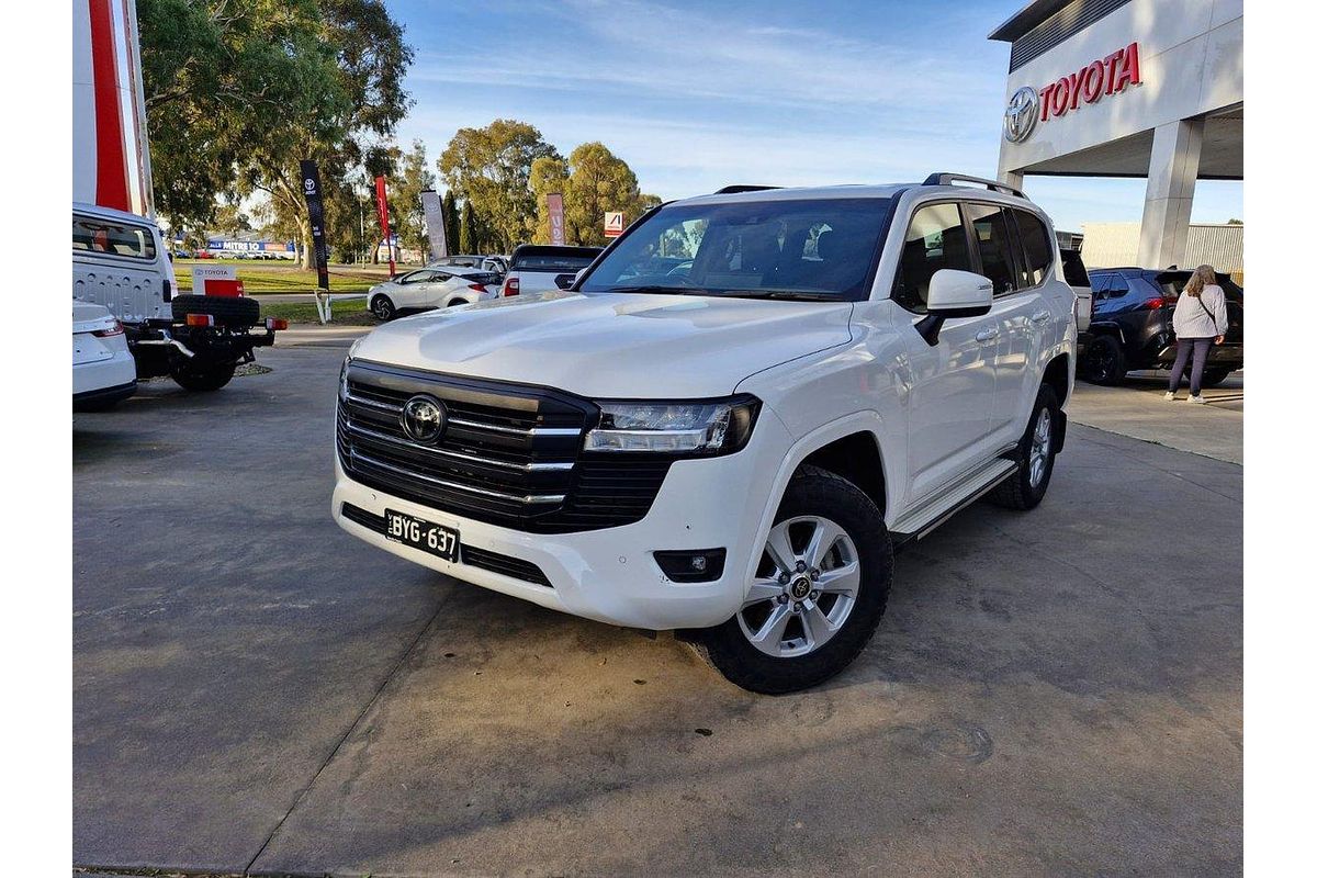 2022 Toyota Landcruiser GXL FJA300R