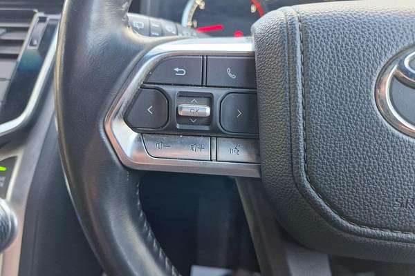 2022 Toyota Landcruiser GXL FJA300R
