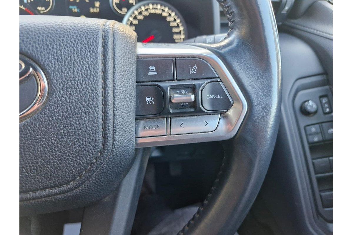 2022 Toyota Landcruiser GXL FJA300R