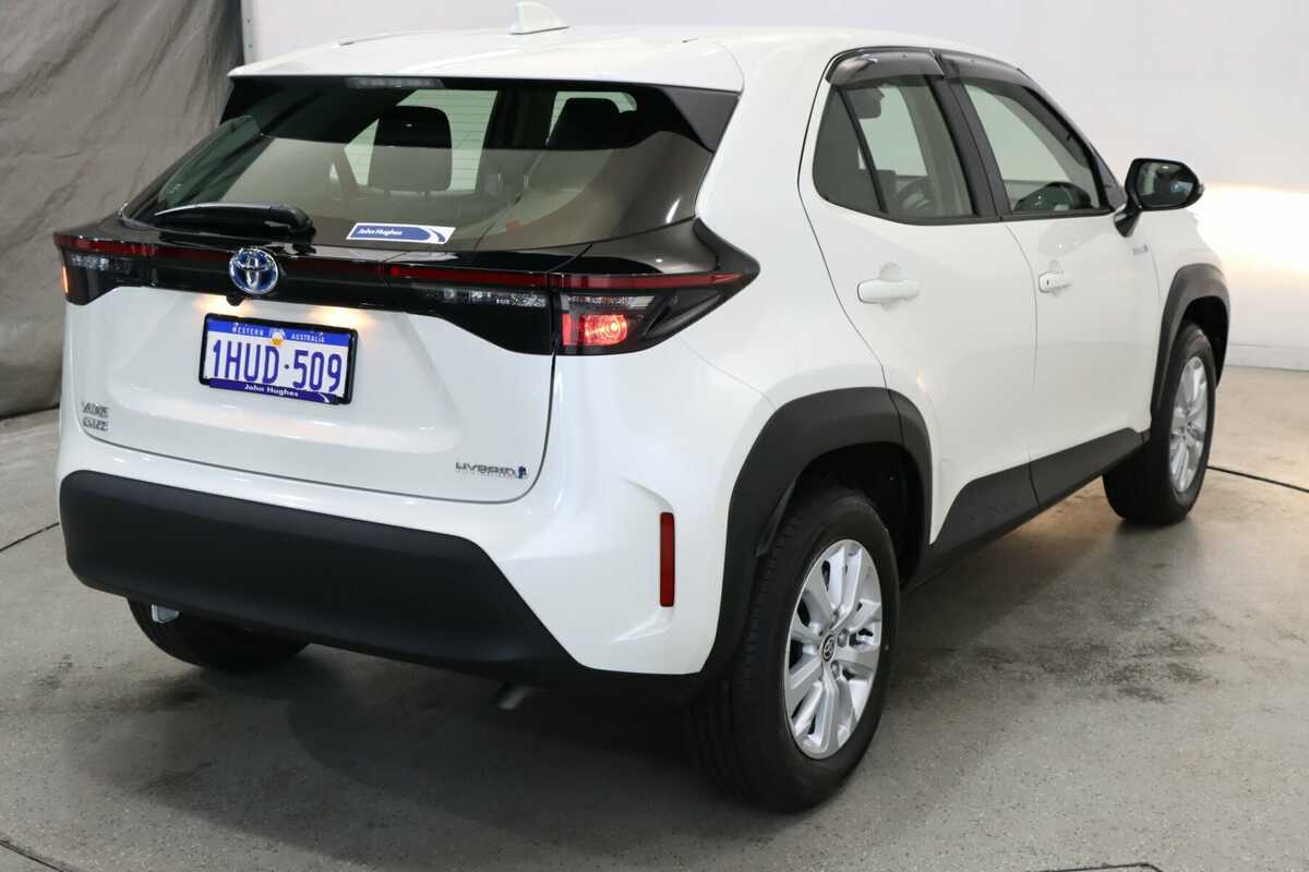 SOLD 2022 Toyota Yaris Cross GX 2WD in White | Used SUV | Victoria Park WA