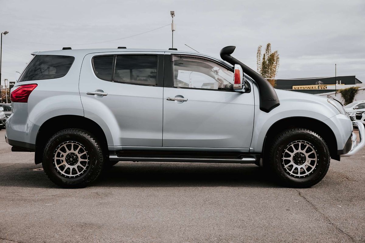 2014 Isuzu MU-X LS-U