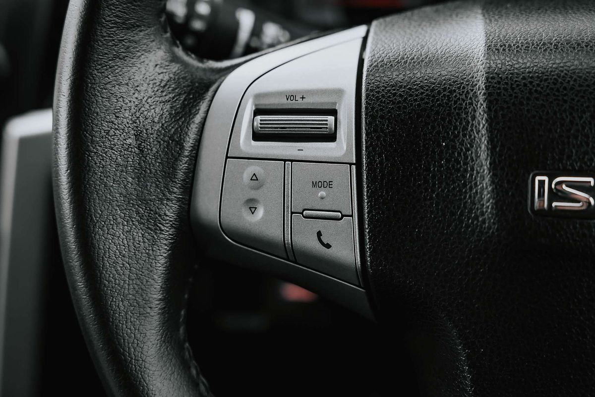 2014 Isuzu MU-X LS-U