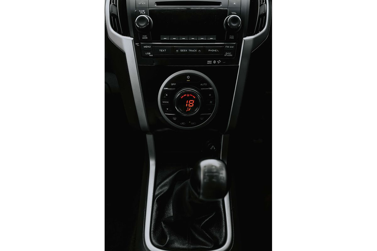 2014 Isuzu MU-X LS-U