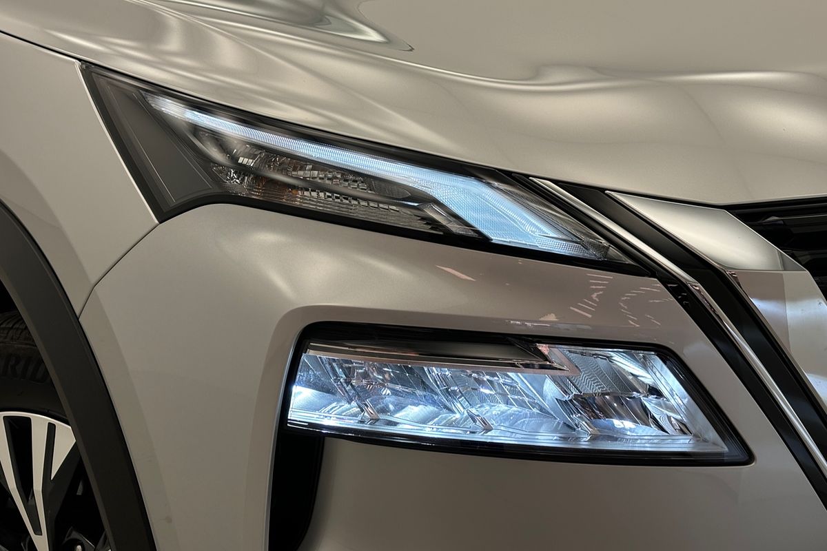 2024 Nissan X-TRAIL ST-L T33