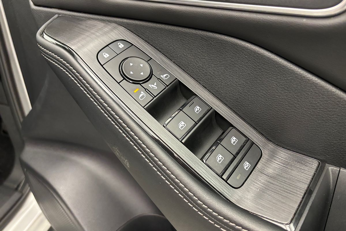 2024 Nissan X-TRAIL ST-L T33