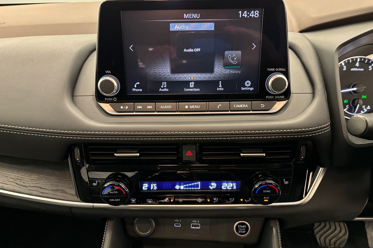 2024 Nissan X-TRAIL ST-L T33