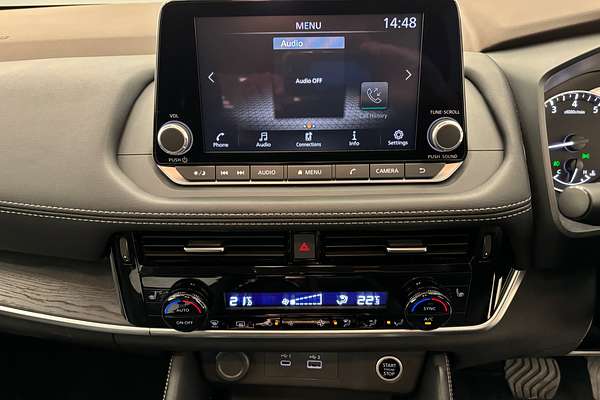 2024 Nissan X-TRAIL ST-L T33