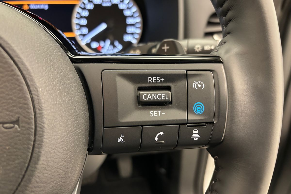 2024 Nissan X-TRAIL ST-L T33