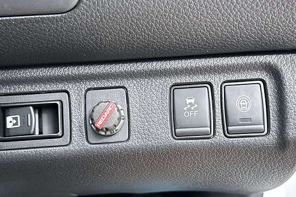 2023 Nissan Navara ST D23 4X4