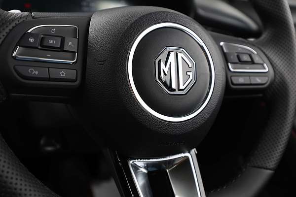 2025 MG MG5 Essence