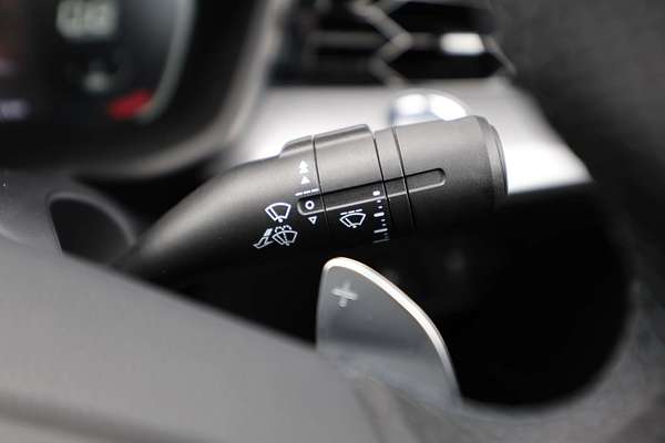 2025 MG MG5 Essence