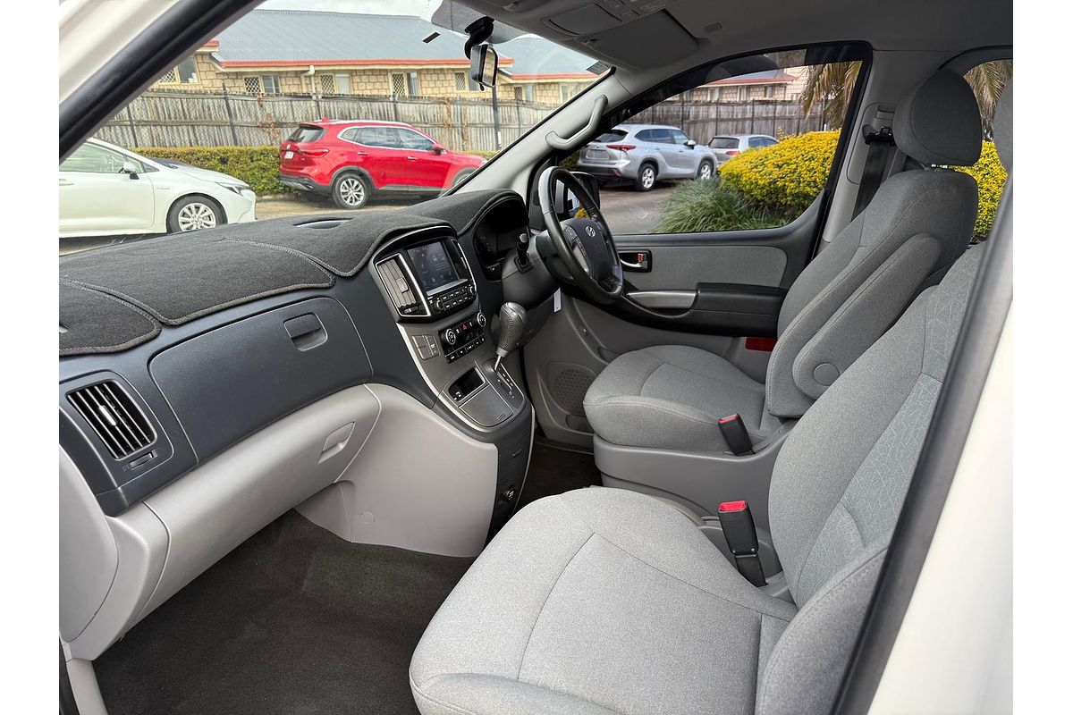 2019 Hyundai iMax Active TQ4