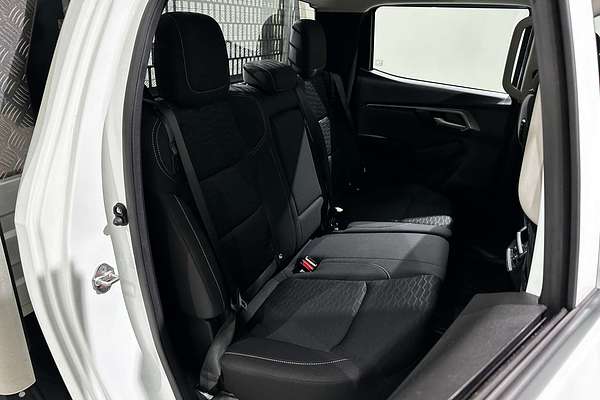 2024 Isuzu D-MAX LS-M  4X4