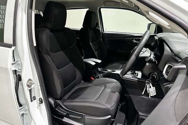2024 Isuzu D-MAX LS-M  4X4